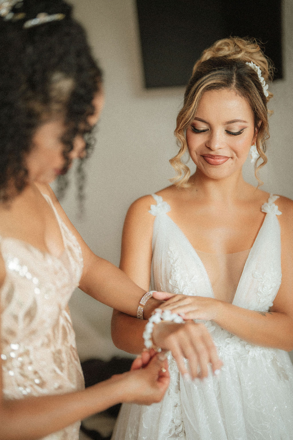 Getting Ready der Braut, Hochzeit von Lavinia und Mike bei Augsburg, Koray Design