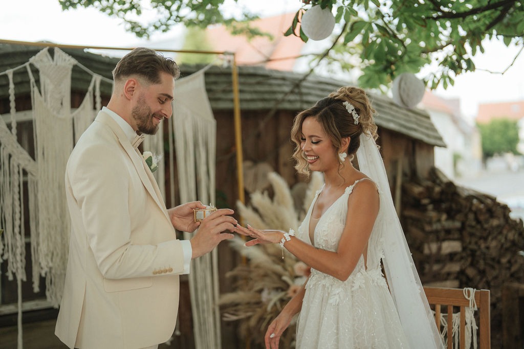 Freie Trauung, Hochzeit von Lavinia und Mike bei Augsburg, Koray Design