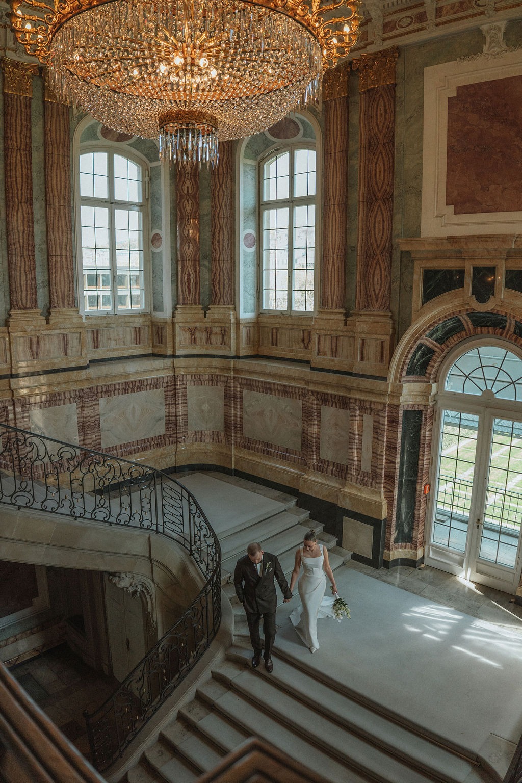 Nach der Trauung im Neuen Schloss Stuttgart, Aylin und Melvin, Koray Design
