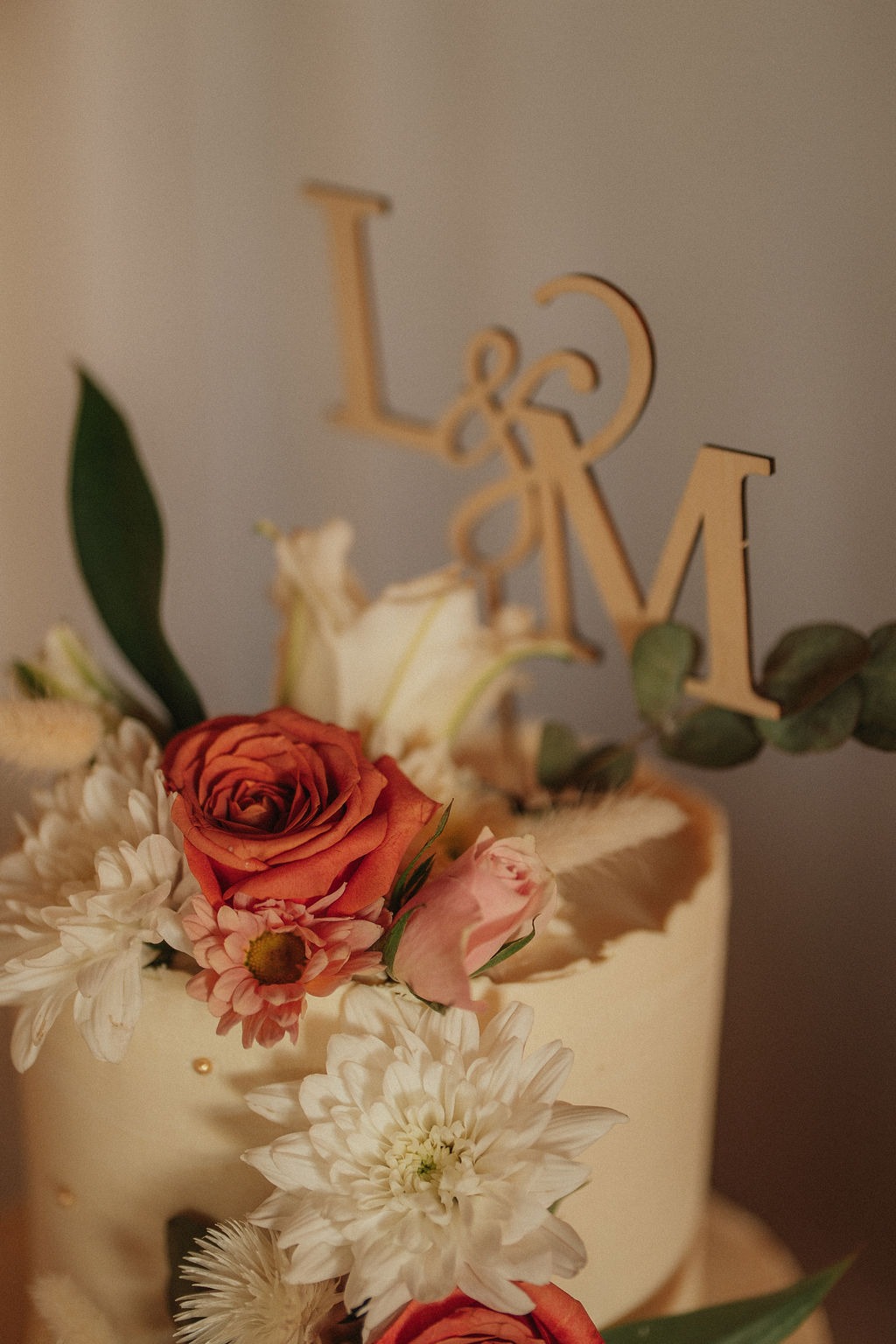 Hochzeitsfeier und Tortenanschnitt, Hochzeit von Lavinia und Mike bei Augsburg, Koray Design